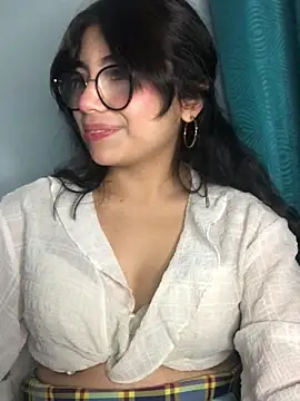 Snapshot of Miharu_ chatting on December 13, 2025, 9:10 pm Miharu online show from December 13, 2025, 9:10 pm