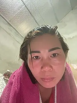 meganmeo online show from February 24, 2026, 5:19 am