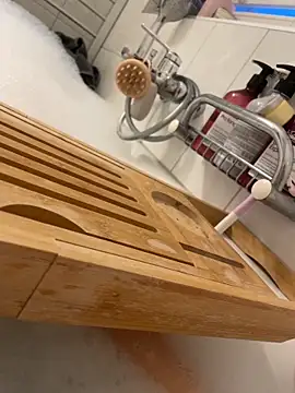 nightbound99 online show from February 7, 2026, 6:32 am