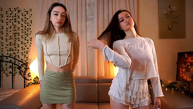 Snapshot of KasandraAmrein chatting on December 1, 2025, 3:40 am KasandraAmrein online show from December 1, 2025, 3:40 am