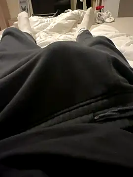 Snapshot of youngGermanCoc chatting on November 29, 2025, 9:15 pm youngGermanCoc online show from November 29, 2025, 9:15 pm