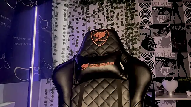 helgicuteness online show from March 4, 2026, 11:51 am