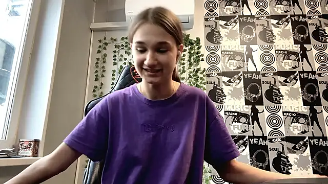 helgicuteness online show from January 14, 2026, 11:14 am