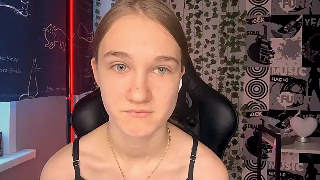 helgicuteness online show from February 19, 2026, 11:40 am