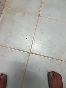 Snapshot of cumm_boyyy chatting on November 29, 2025, 11:54 am cumm boyyy online show from November 29, 2025, 11:54 am