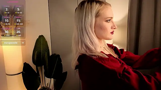 Snapshot of DorthaDunt chatting on December 3, 2025, 7:57 pm DorthaDunt online show from December 3, 2025, 7:57 pm