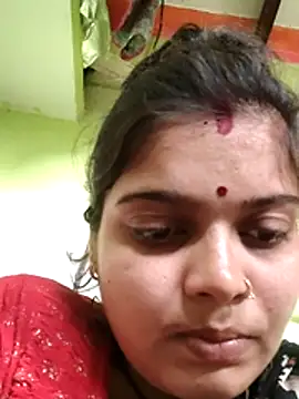 Snapshot of Curvy_Tanishka chatting on December 14, 2025, 9:37 am Curvy Tanishka online show from December 14, 2025, 9:37 am