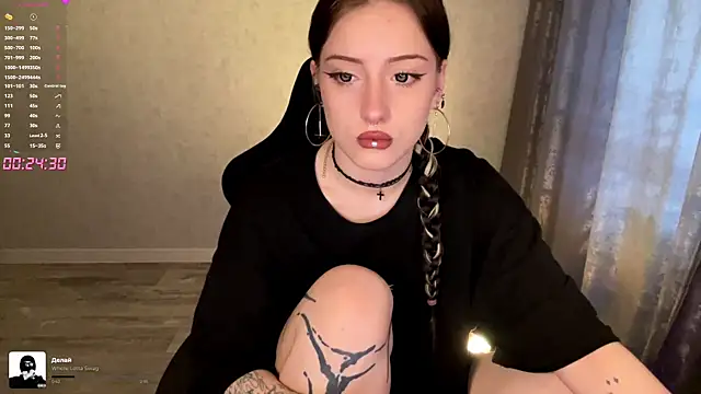 Meowluly online show from May 7, 2026, 9:51 pm