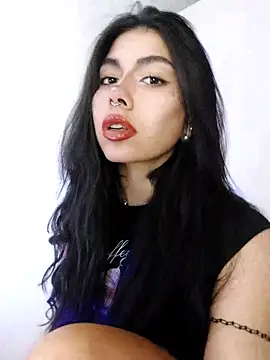 ArgentinaShani online show from December 16, 2025, 1:21 am