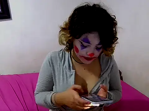 Snapshot of alisson_indraa chatting on November 30, 2025, 2:45 am alisson indraa online show from November 30, 2025, 2:45 am