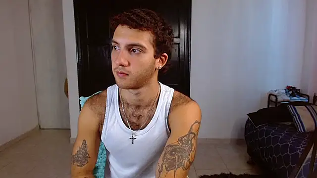 Snapshot of oceanboy_vibe chatting on February 21, 2026, 6:43 pm oceanboy vibe online show from February 21, 2026, 6:43 pm