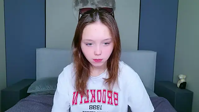 Samantha Martines online show from March 21, 2026, 8:35 pm