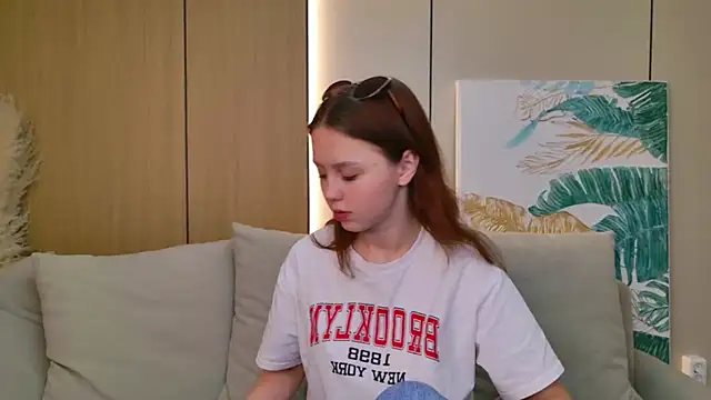 Samantha Martines online show from March 21, 2026, 4:03 am