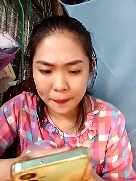 Lin-kute98 online show from February 12, 2026, 12:10 am