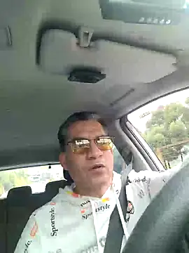 Snapshot of ChrisFloresP chatting on June 6, 2026, 5:51 pm ChrisFloresP online show from June 6, 2026, 5:51 pm