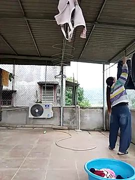 HanniZii online show from December 22, 2025, 1:39 am