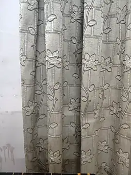 Snapshot of Siya499 chatting on December 14, 2025, 8:09 am Siya499 online show from December 14, 2025, 8:09 am