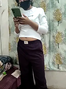 Snapshot of Siya499 chatting on November 28, 2025, 6:13 am Siya499 online show from November 28, 2025, 6:13 am