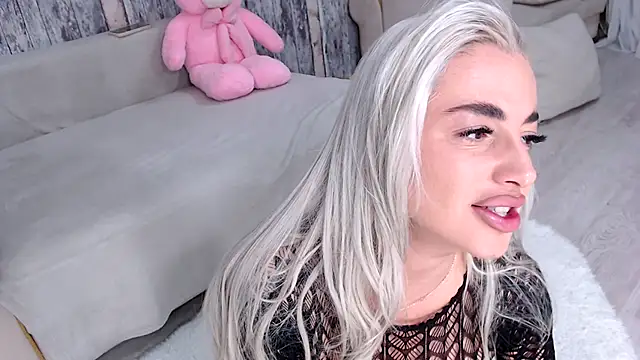 Snapshot of SexyElisabeth chatting on October 27, 2025, 4:24 am SexyElisabeth online show from October 27, 2025, 4:24 am