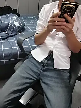 Snapshot of micai_fengbei chatting on December 4, 2025, 2:10 am micai fengbei online show from December 4, 2025, 2:10 am