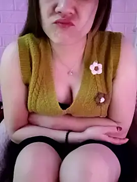 Snapshot of Lily-ross22 chatting on March 11, 2026, 5:18 pm Lily-ross22 online show from March 11, 2026, 5:18 pm