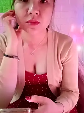 Snapshot of Lily-ross22 chatting on March 15, 2026, 2:51 am Lily-ross22 online show from March 15, 2026, 2:51 am