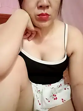 Lily-ross22 online show from July 27, 2026, 5:31 pm