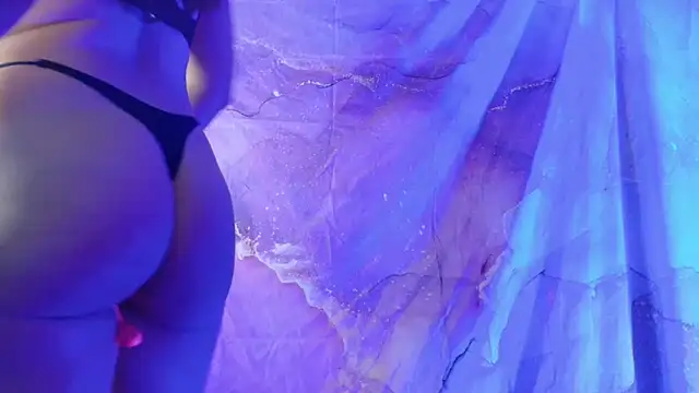 Snapshot of FacelessSiren chatting on November 29, 2025, 8:20 pm FacelessSiren online show from November 29, 2025, 8:20 pm