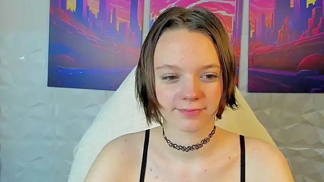 Olivia Riesz online show from May 3, 2026, 1:11 am