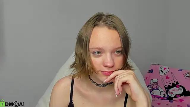 Snapshot of Olivia_Riesz chatting on June 10, 2026, 1:18 am Olivia Riesz online show from June 10, 2026, 1:18 am