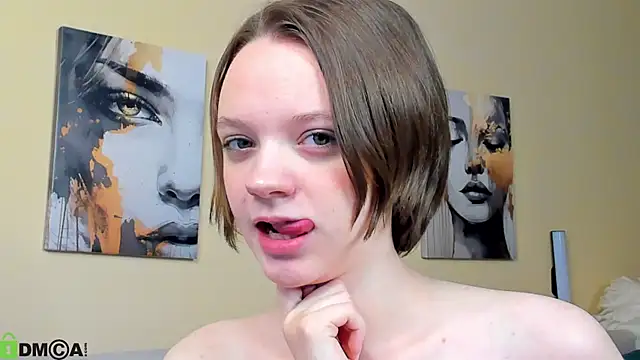 Snapshot of Olivia_Riesz chatting on May 12, 2026, 1:13 am Olivia Riesz online show from May 12, 2026, 1:13 am