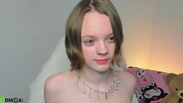 Snapshot of Olivia_Riesz chatting on June 2, 2026, 12:54 am Olivia Riesz online show from June 2, 2026, 12:54 am