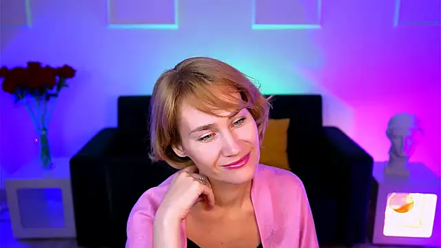 DanaRyan  online show from December 2, 2025, 6:37 am