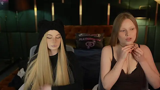 Snapshot of Dacota_love chatting on December 3, 2025, 11:20 am Dacota love online show from December 3, 2025, 11:20 am