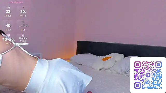 Snapshot of lally_cute chatting on December 15, 2025, 11:27 am lally cute online show from December 15, 2025, 11:27 am