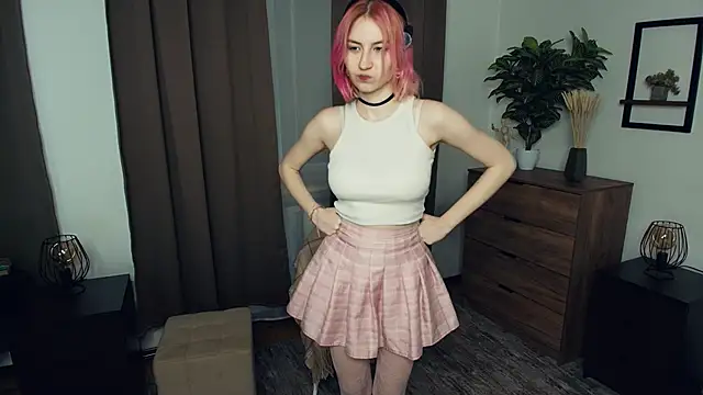 JenaePilkenton online show from December 5, 2025, 7:07 am