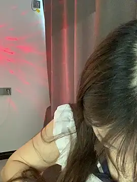 Snapshot of boniu-mimi chatting on December 14, 2025, 4:29 am boniu-mimi online show from December 14, 2025, 4:29 am