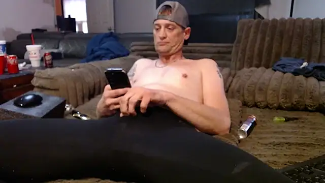 transpnpslut online show from December 5, 2025, 3:43 pm