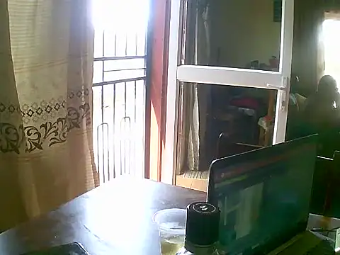 QueenBibie online show from December 5, 2025, 12:04 pm