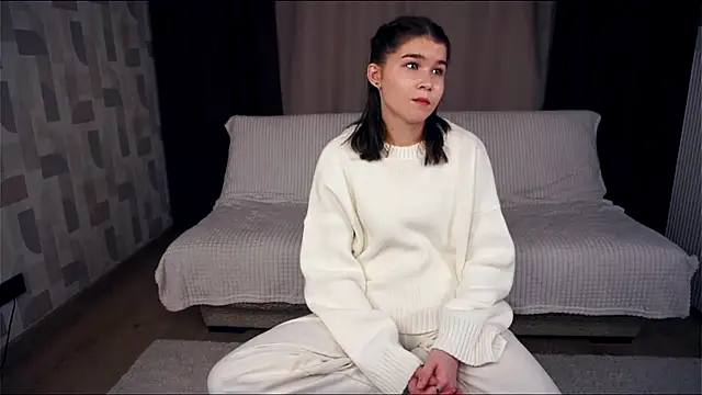 Snapshot of ZulaRattan chatting on November 28, 2025, 7:03 pm ZulaRattan online show from November 28, 2025, 7:03 pm