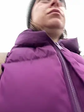 Brooke lover online show from March 16, 2026, 7:23 am