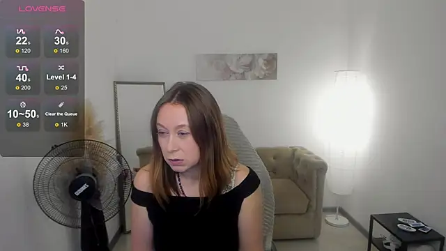 Snapshot of Brooke_lover chatting on November 25, 2025, 9:59 pm Brooke lover online show from November 25, 2025, 9:59 pm