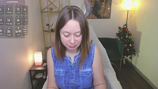 Snapshot of Brooke_lover chatting on December 14, 2025, 9:09 pm Brooke lover online show from December 14, 2025, 9:09 pm