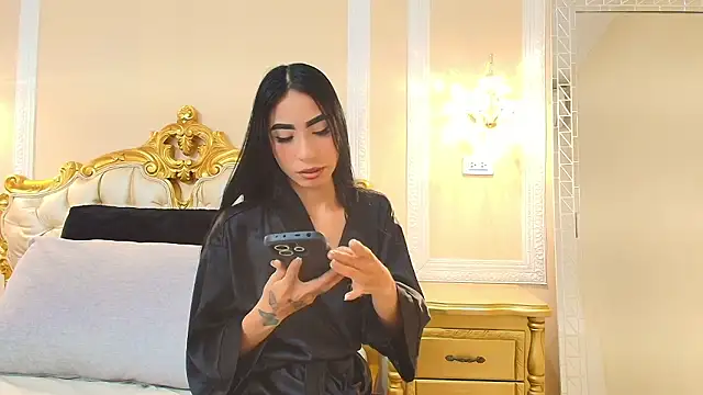 HallieStone online show from March 19, 2026, 12:16 pm