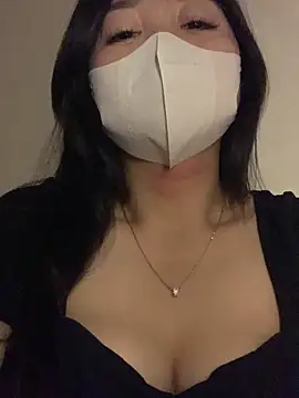 lana-kan online show from March 3, 2026, 4:47 pm