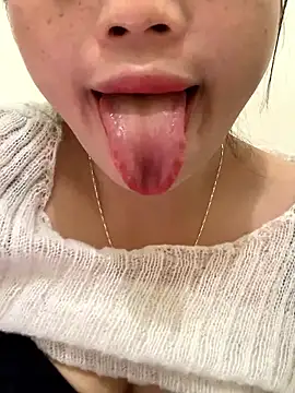 Snapshot of lana-kan chatting on November 27, 2025, 2:28 pm lana-kan online show from November 27, 2025, 2:28 pm