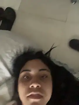 Snapshot of Miia_moonn chatting on December 5, 2025, 10:58 am Miia moonn online show from December 5, 2025, 10:58 am