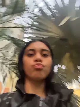 Snapshot of Miia_moonn chatting on November 28, 2025, 10:59 am Miia moonn online show from November 28, 2025, 10:59 am