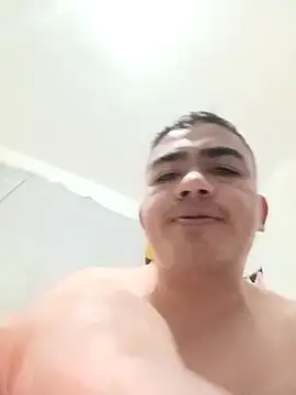 culona2417 online show from December 22, 2025, 7:52 am