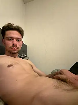 LEODR25 online show from November 24, 2025, 7:47 pm